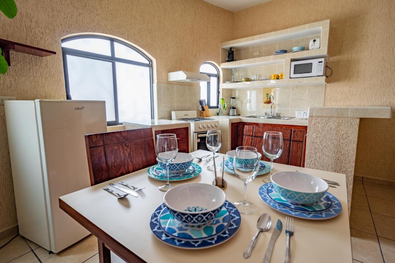 Hotel Casa Garatusa Yuriria Екстериор снимка