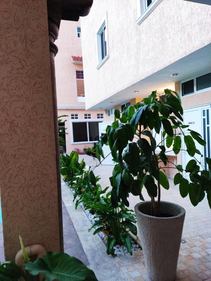 Hotel Casa Garatusa Yuriria Екстериор снимка